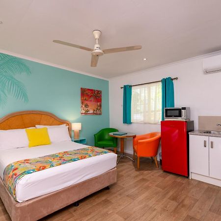 Port Douglas Motel Extérieur photo