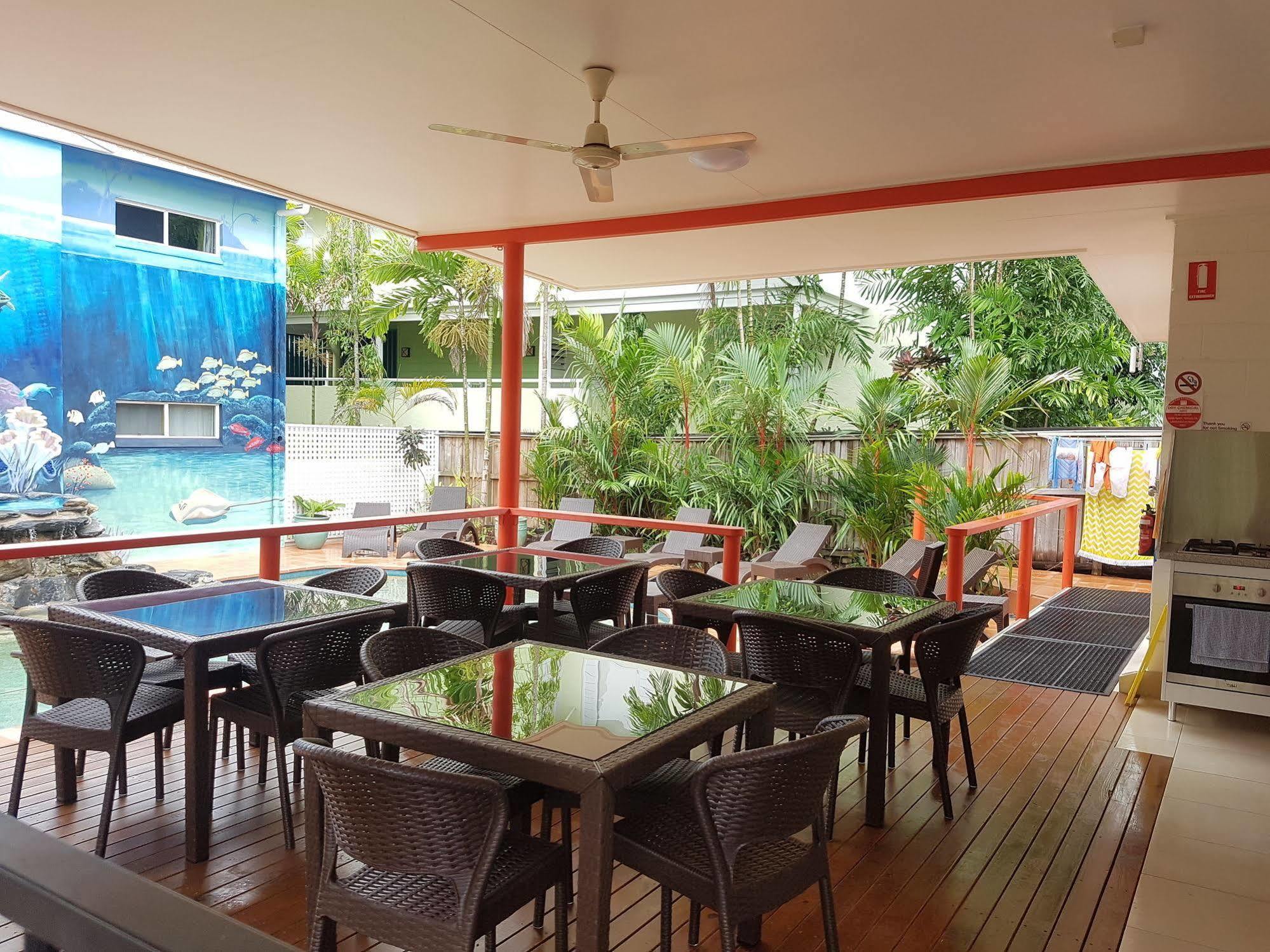 Port Douglas Motel Extérieur photo